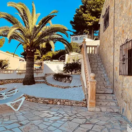 La Casa Leelouka