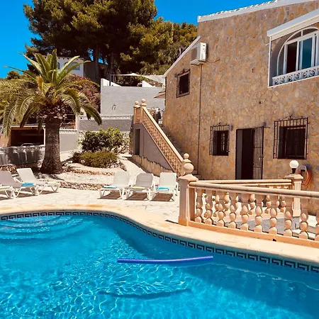 La Casa Leelouka Villa *