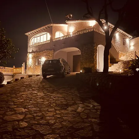 La Casa Leelouka