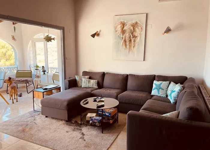 ヴィラ La Casa Leelouka